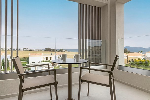 Neptune Luxury Resort - Doppelzimmer Superior Meerblick (Zimmercodierung DSM)