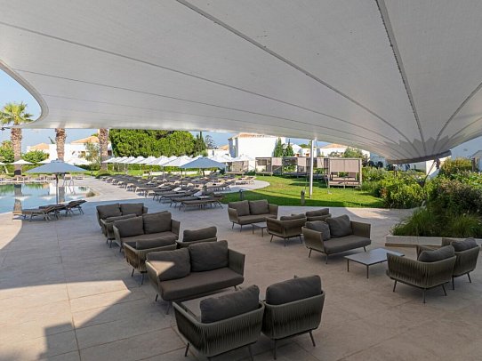 Neptune Luxury Resort
