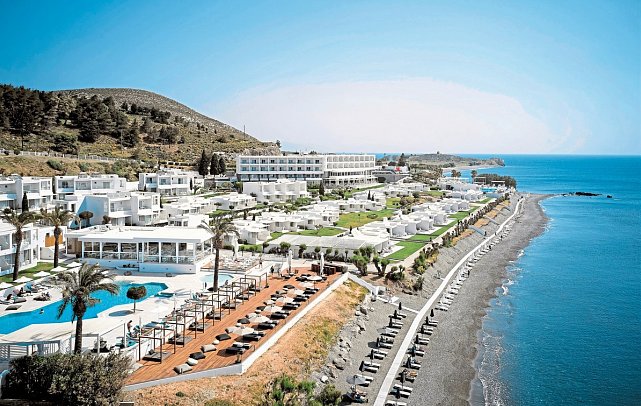 Dimitra Beach Hotel & Suites