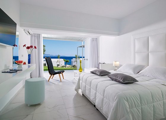 Dimitra Beach Hotel & Suites - Wohnbeispiel Bungalow Meerblick (Zimmercodierung B1M)