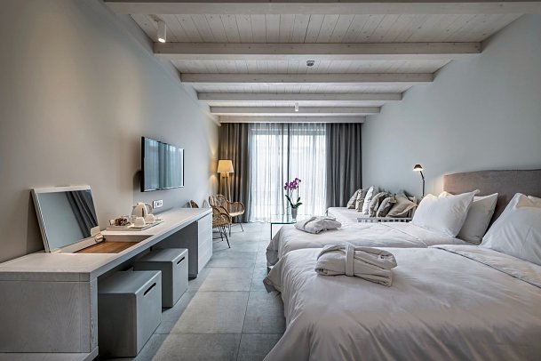 Caravia Beach Hotel - Wohnbeispiel Juniorsuite Swim-Up (Zimmercodierung JBQ)