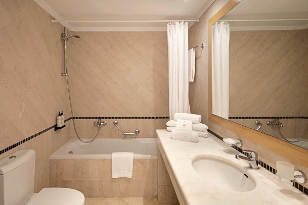 Mitsis Family Village - Wohnbeispiel Suite Familie Meerblick (Zimmercodierung WIM)