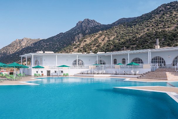 Canvas by Mitsis Family Village