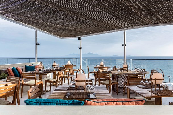 Mitsis Summer Palace