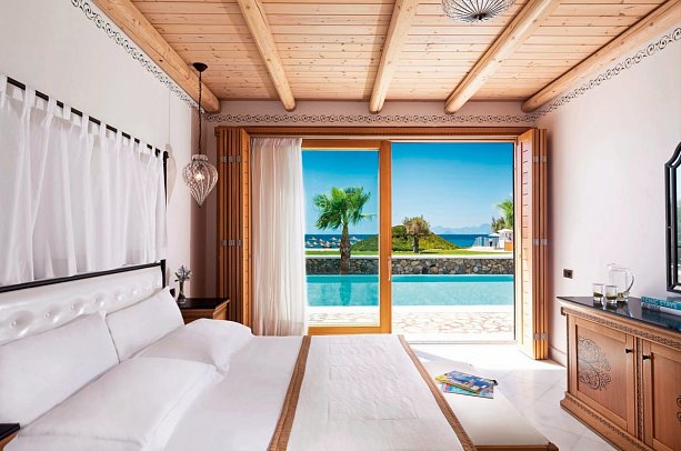 Mitsis Selection Blue Domes - Wohnbeispiel Villa Privatpool (Zimmercodierung VBR)