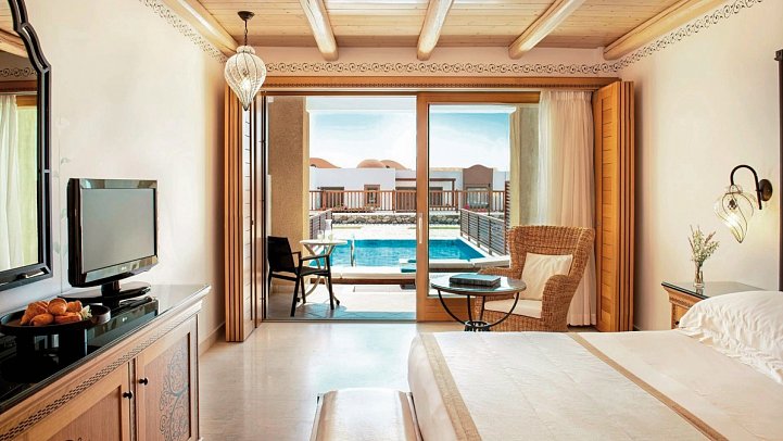 Mitsis Selection Blue Domes - Wohnbeispiel Doppelzimmer Privatpool (Zimmercodierung DBR)