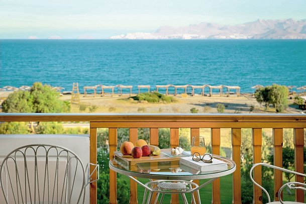 Mitsis Ramira - Wohnbeispiel Doppelzimmer Meerblick (Zimmercodierung D1M)