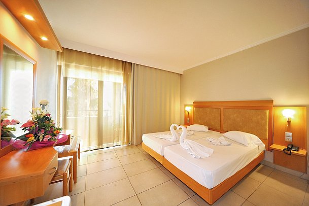 Saint Constantin Hotel - Wohnbeispiel Doppelzimmer (Zimmercodierung DB1)