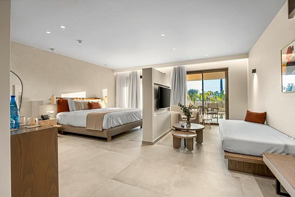 Arato by E-Geo - Wohnbeispiel Grand Suite Private Pool (Zimmercodierung WOR)