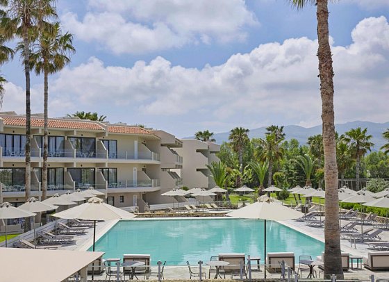 Atlantica Thalassa Hotel