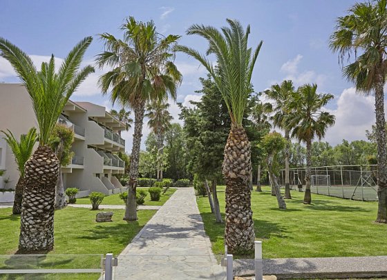 Atlantica Thalassa Hotel