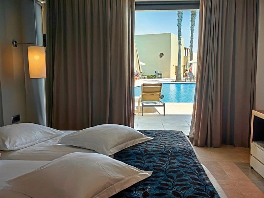 Astir Odysseus Resort & Spa - Wohnbeispiel Suite Executive Sharing Pool (Zimmercodierung WTP)