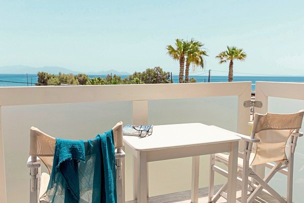 Akti Palace - Wohnbeispiel Doppelzimmer Meerblick (Zimmercodierung D1M)