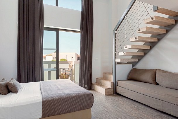 Akti Palace - Wohnbeispiel Maisonette Gartenblick (Zimmercodierung MBG)