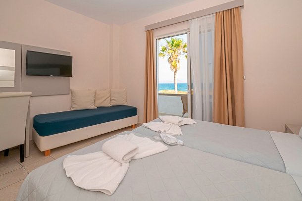 Costa Angela - Wohnbeispiel Doppelzimmer Meerblick (Zimmercodierungen DBM & D1M)