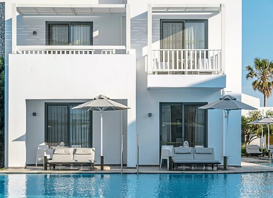Diamond Deluxe Hotel & Spa - Beispiel Aussenansicht Doppelzimmer Deluxe Swim-Up (Zimmercodierung DDQ)