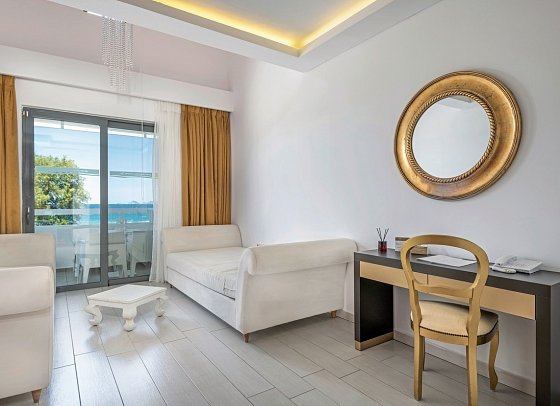 Diamond Deluxe Hotel & Spa - Wohnbeispiel Maisonette (Zimmercodierungen MBN & MB1)