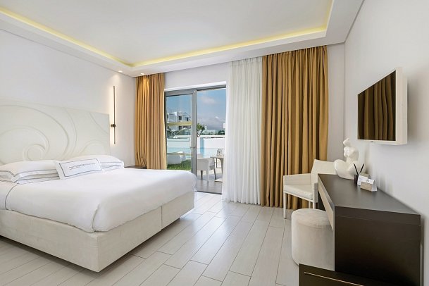 Diamond Deluxe Hotel & Spa - Wohnbeispiel Doppelzimmer Swim-Up (Zimmercodierung DBQ)