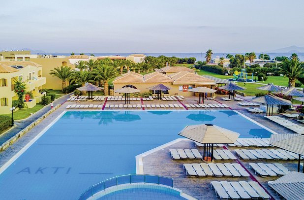 Akti Beach Club