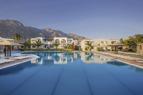 Akti Beach Club