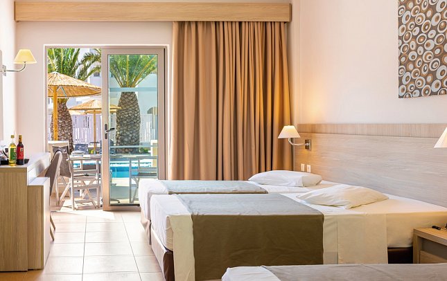 Akti Beach Club - Wohnbeispiel Doppelzimmer Superior Gemeinschaftspool (Zimmercodierung DSQ)