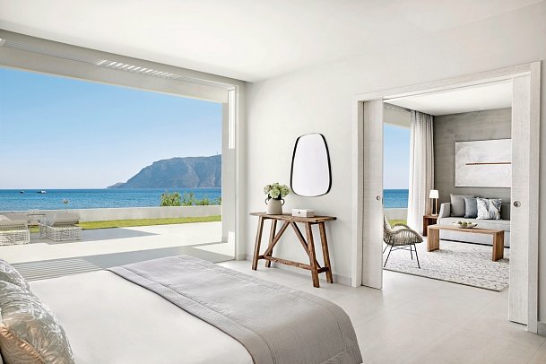Ikos Aria - Wohnbeispiel Bungalow Deluxe Suite 2 Schlafzimmer Strandseite (Zimmercodierung BD4)