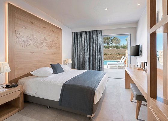 Blue Lagoon Ocean - Wohnbeispiel Doppelzimmer Swim-Up mit Gartenblick (Zimmercodierung DBQ)