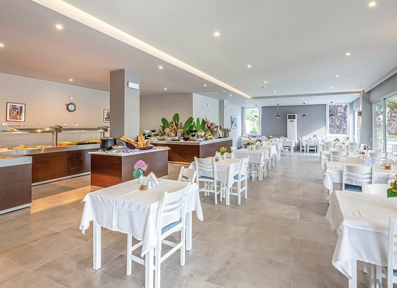 Esperia Hotel