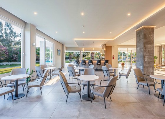 Esperia Hotel
