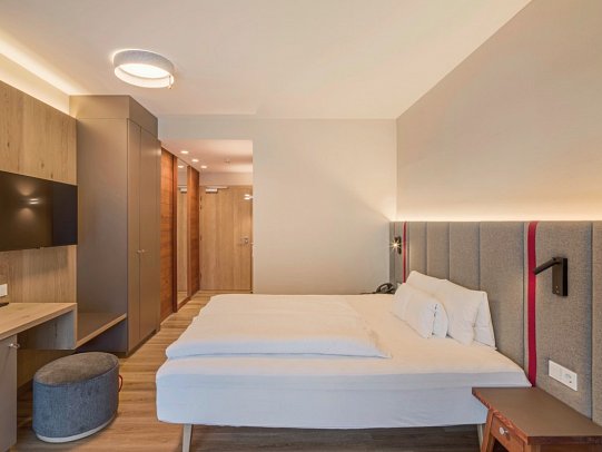 Falkensteiner Hotel Sonnenalpe - Wohnbeispiel Doppelzimmer Komfort (Zimmercodierungen DF1, DD1 & FF1)