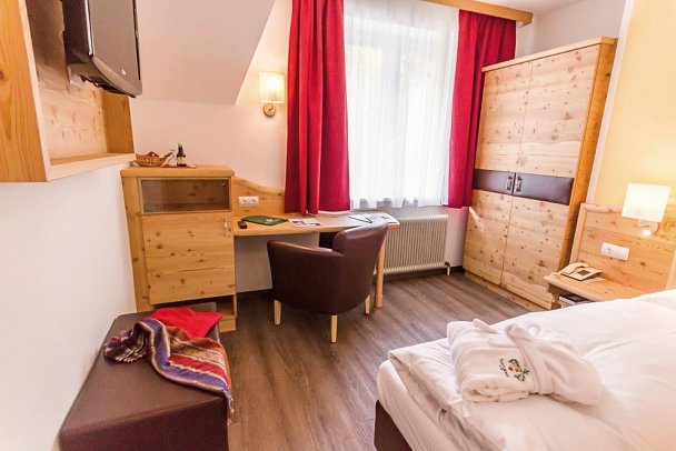 Trattlerhof - Wohnbeispiel Einzelzimmer Economy (Zimmercodierung EE1)