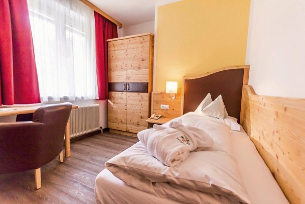 Trattlerhof - Wohnbeispiel Einzelzimmer Economy (Zimmercodierung EE1)