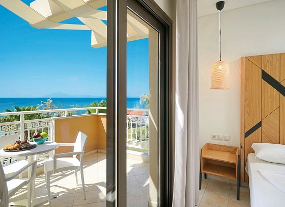 Blue View Superior Suites - Wohnbeispiel Doppelzimmer Deluxe Meerblick (Zimmercodierung DDM)