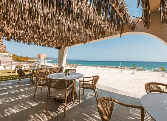Acron Seaside Suites