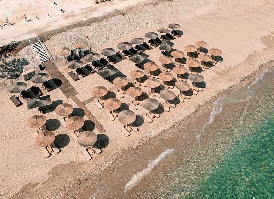 Acron Seaside Suites