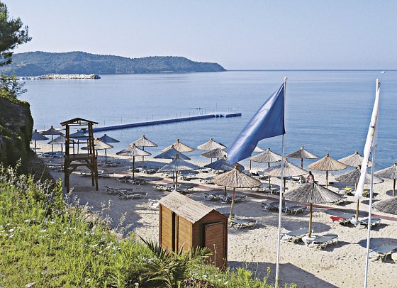 Alexandra Beach Spa Resort