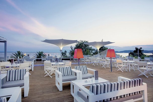 Alexandra Beach Spa Resort