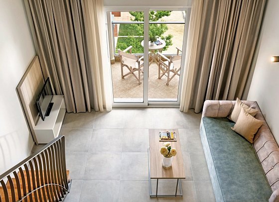 Alexandra Beach Spa Resort - Wohnbeispiel Maisonette Deluxe (Zimmercodierung MD1)