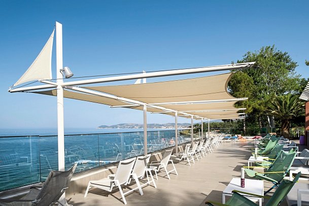 Alexandra Beach Spa Resort