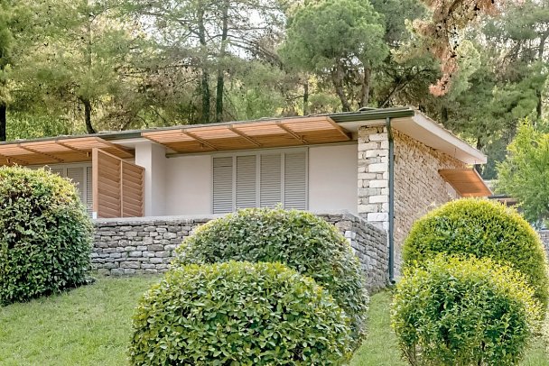 Makryammos Bungalows - Wohnbeispiel Familienzimmer Superior (Zimmercodierung FS1)