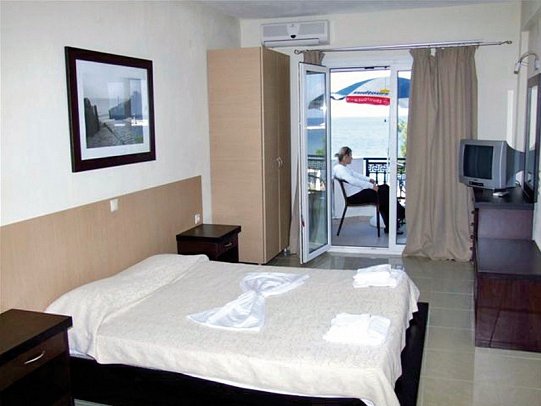 Hotel Rachoni Bay Resort - Wohnbeispiel