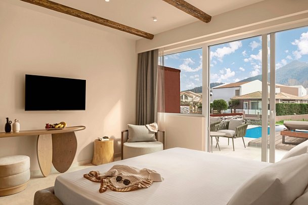 Alexandra Golden Boutique Hotel