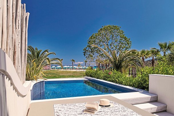 Alexandra Golden Boutique Hotel - Wohnbeispiel Juniorsuite Club Swim Up (Zimmercodierung JLQ)