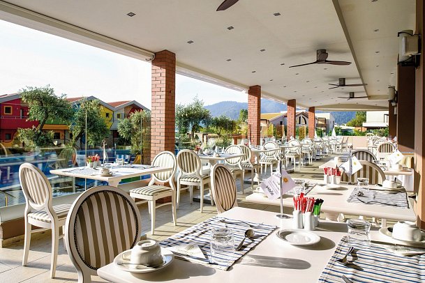 Alexandra Golden Boutique Hotel