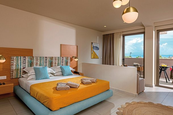 Alea Hotel & Suites - Wohnbeispiel Suite Deluxe seitl. Meerblick (Zimmercodierung WDN)