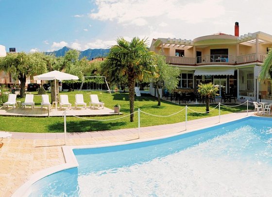 Hotel Chrisa