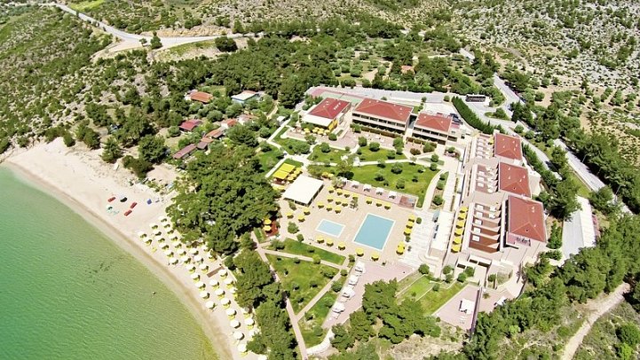 Royal Paradise Beach Resort & Spa