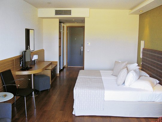 Royal Paradise Beach Resort & Spa