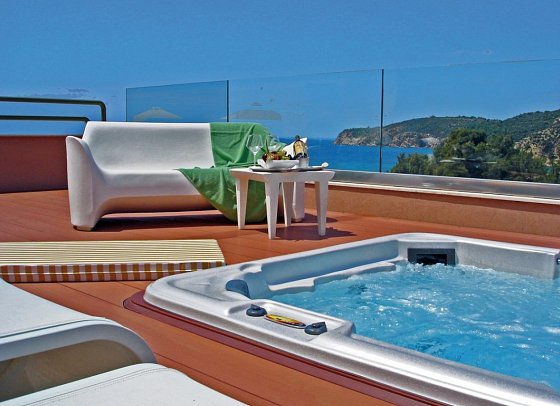 Royal Paradise Beach Resort & Spa