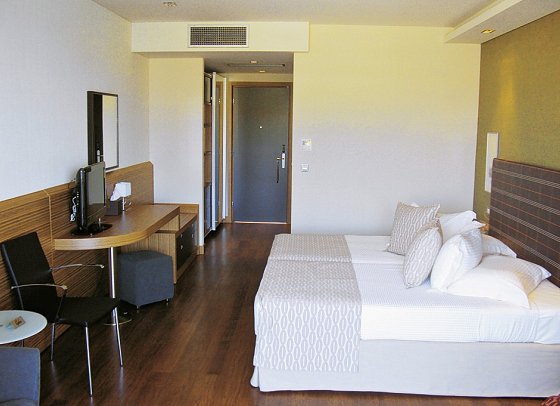 Royal Paradise Beach Resort & Spa
